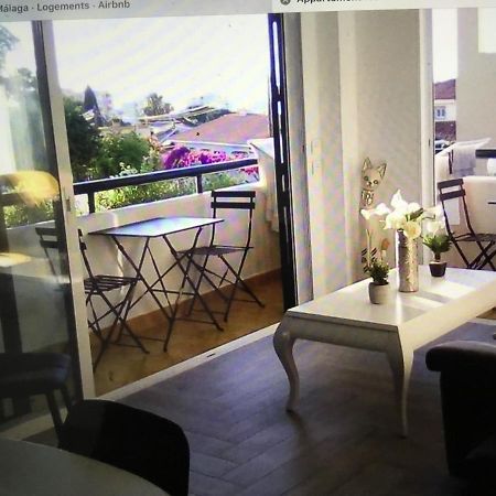 Appartement Moderne Pour 6 Adultes Benalmadena Exterior photo